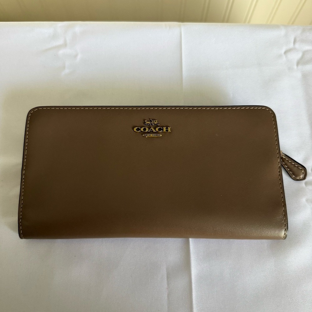 Coach Long Leather Wallet Card Case Coin Pouch Taupe Brown EUC